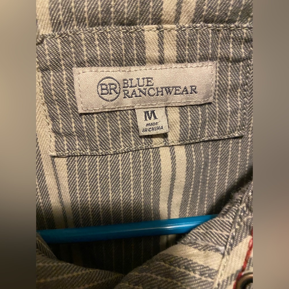 BlueRanchWear men’s shirt , size medium - Picture 5 of 5